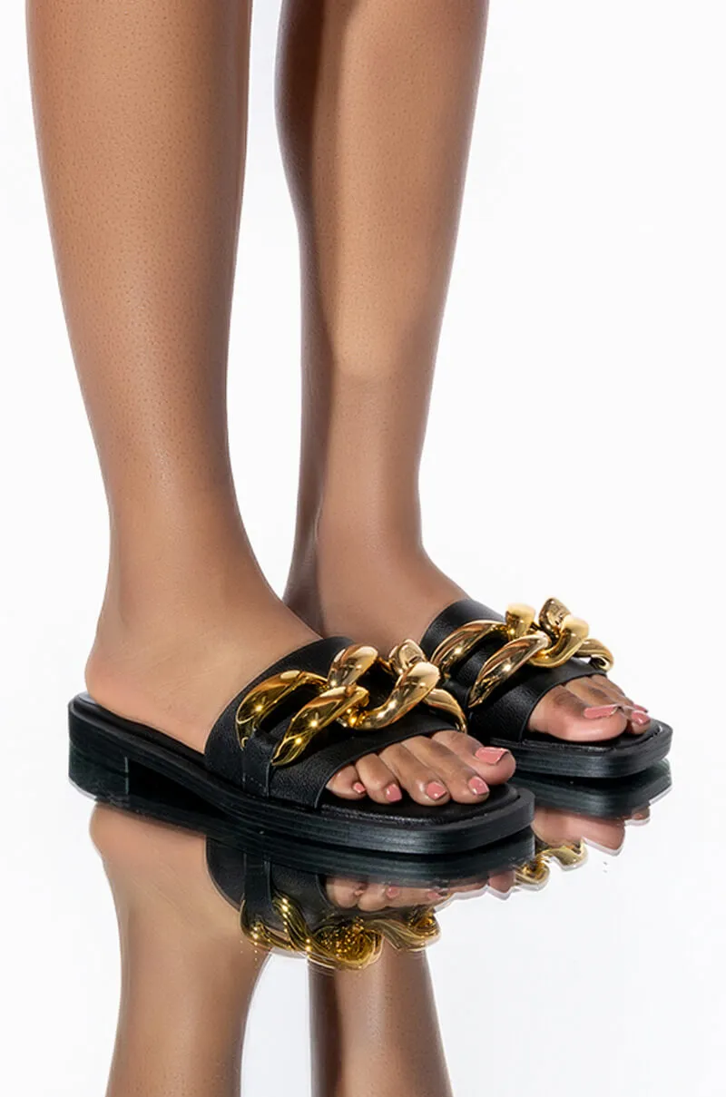 AZALEA WANG ALL DAY LONG FLAT SANDAL IN BLACK