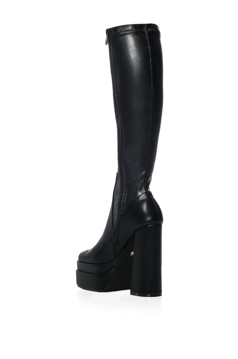 AZALEA WANG MAXINE STRETCH CHUNKY BOOT IN BLACK