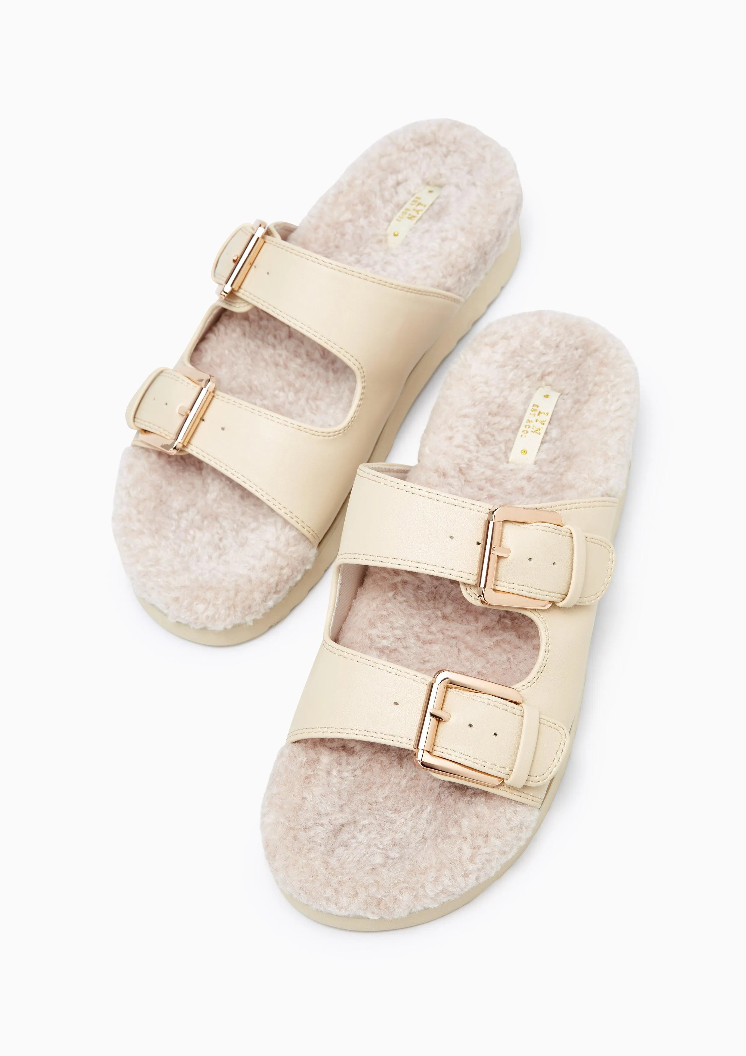 Bizzy Flat Sandals Ivory