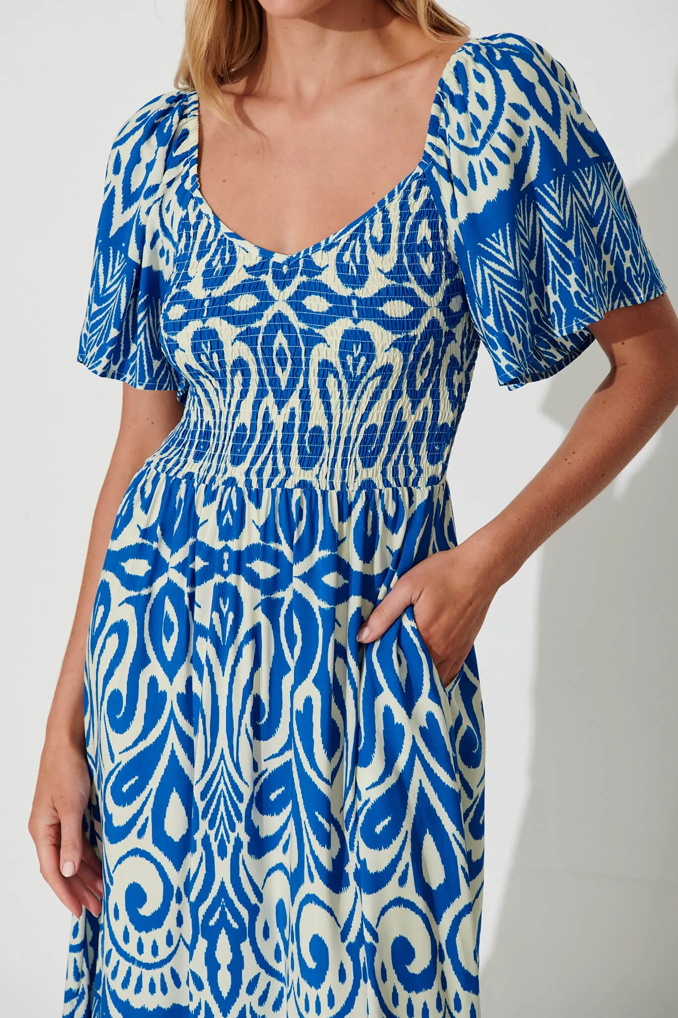 Carmella Maxi Dress In White And Blue Border Print