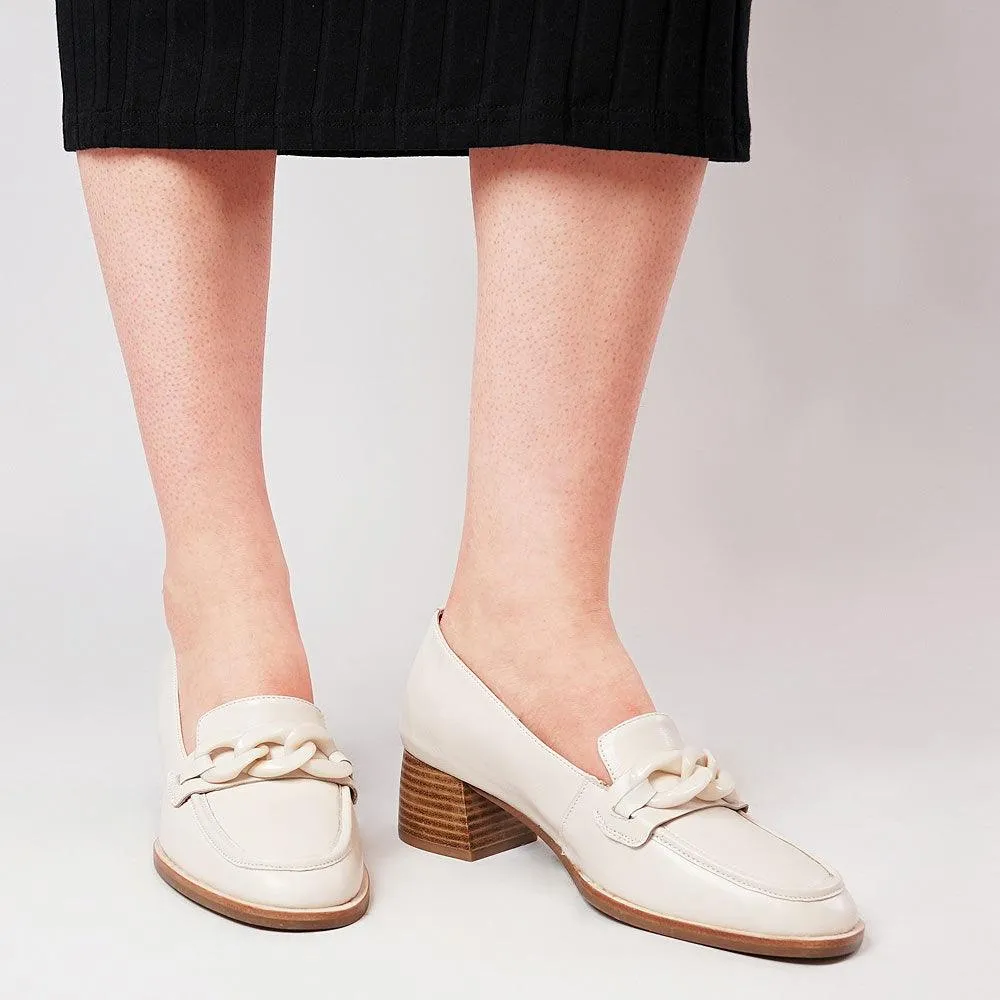 Nomass Creamy Leather Loafers