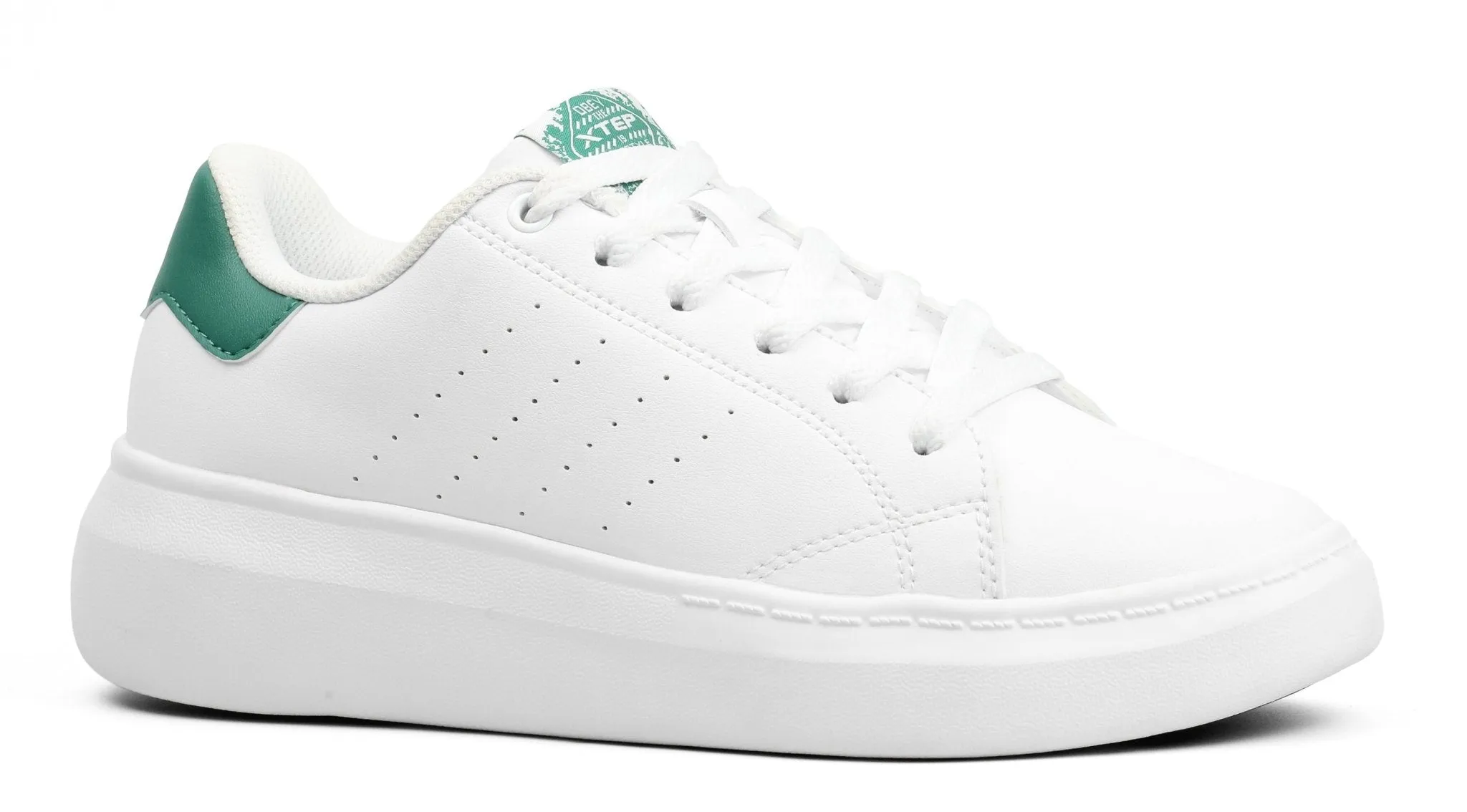 XTEP Comfortable Breathable Low-Top Sneakers